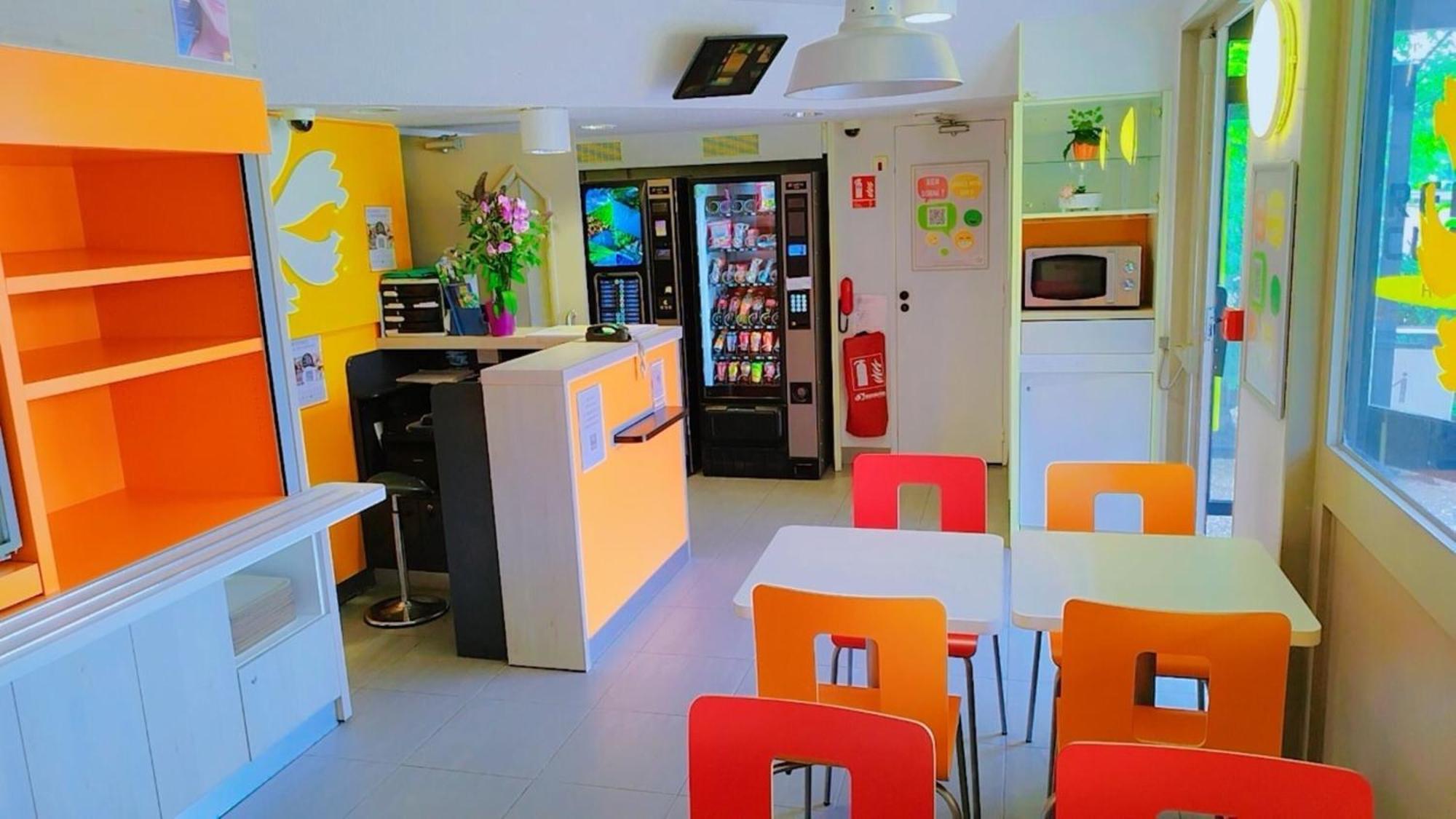Premiere Classe Troyes Sud - Parc St Thibault Buchères Esterno foto