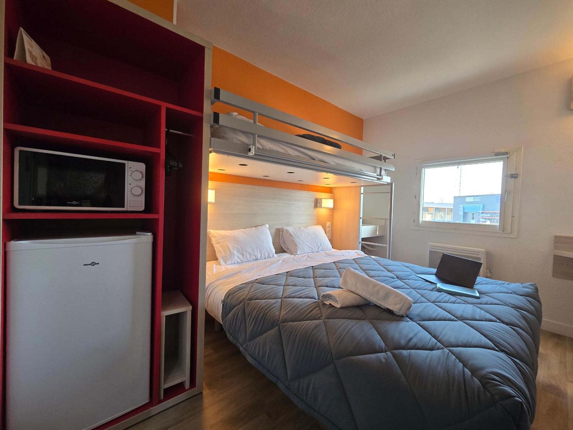Premiere Classe Troyes Sud - Parc St Thibault Buchères Esterno foto